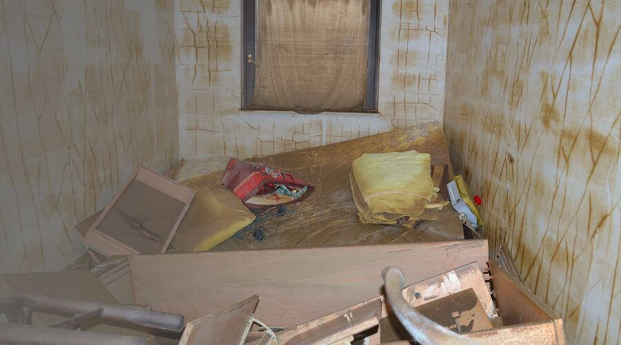 Why choose water damage restoration service for emergency flood repair in Arlington